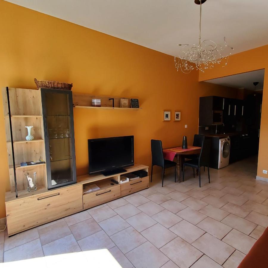 Le Vent Dans Les Voiles - Appartement Classe 4 Etoiles Mèze Dış mekan fotoğraf